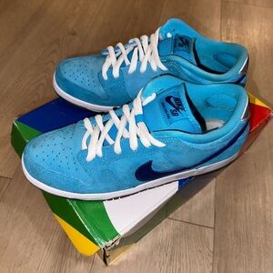 Nike SB Blue Sneakers